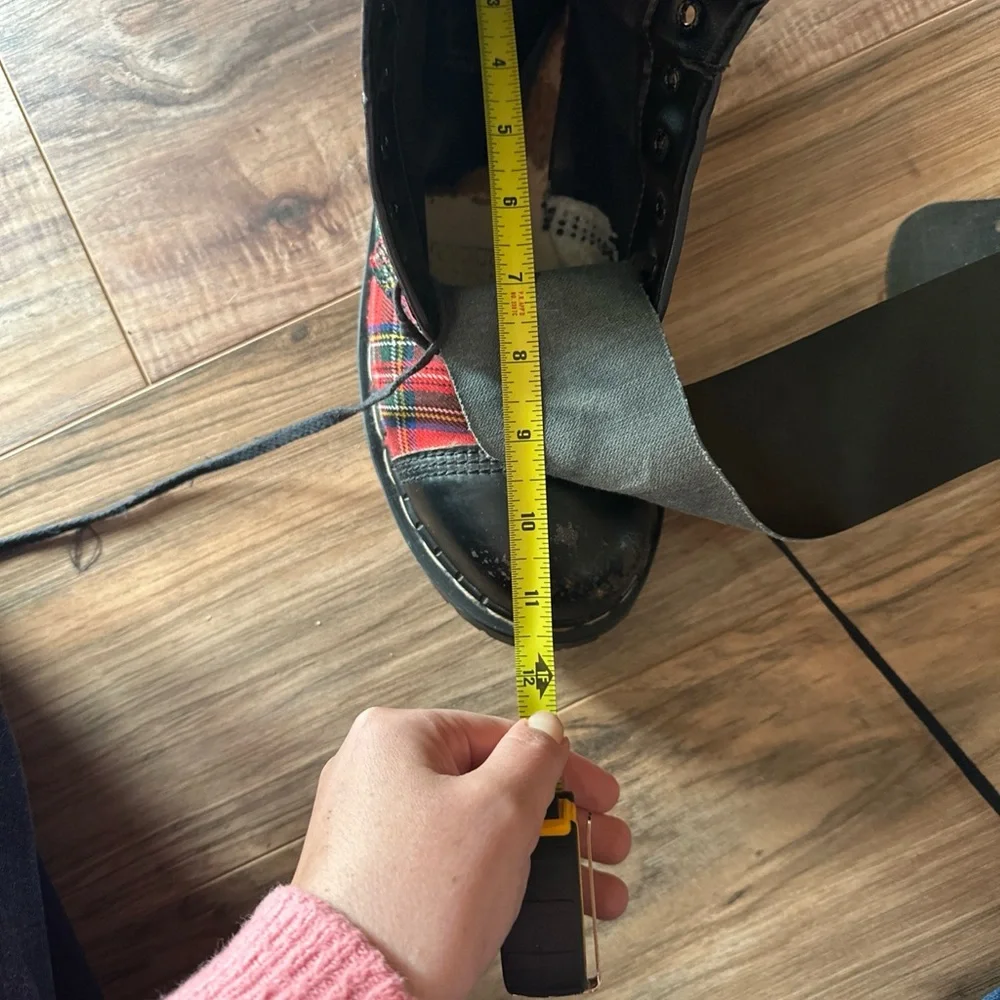 Gripfast 20-eye Steel Toe Boots England Tartan Plaid Red Size 10.5-11M 11.5-12W - Picture 10 of 10